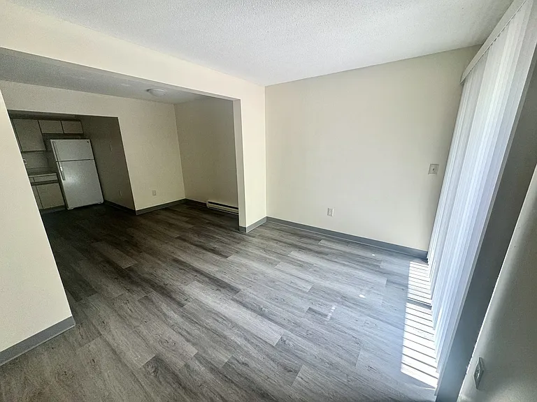 27 Maple Ave #1 — Photo 10