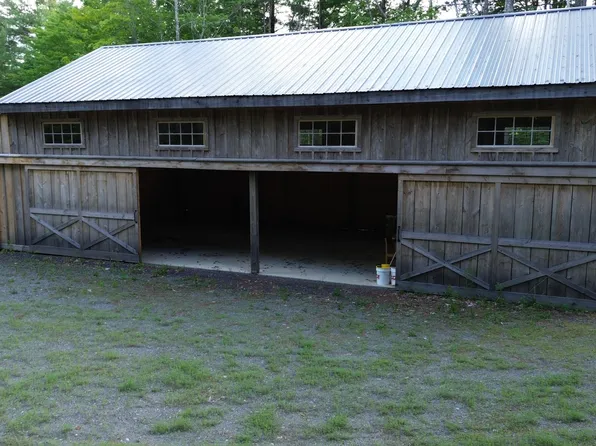 740 Hole In The Wall Road, Solon, ME 04979
