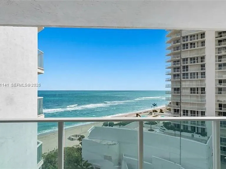 16485 Collins Ave #932 — Photo 8