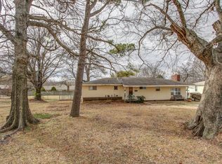302 E Boone St, Tahlequah, OK 74464