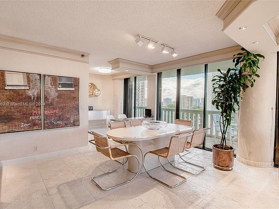 4th image of 3000 Island Blvd APT 1405