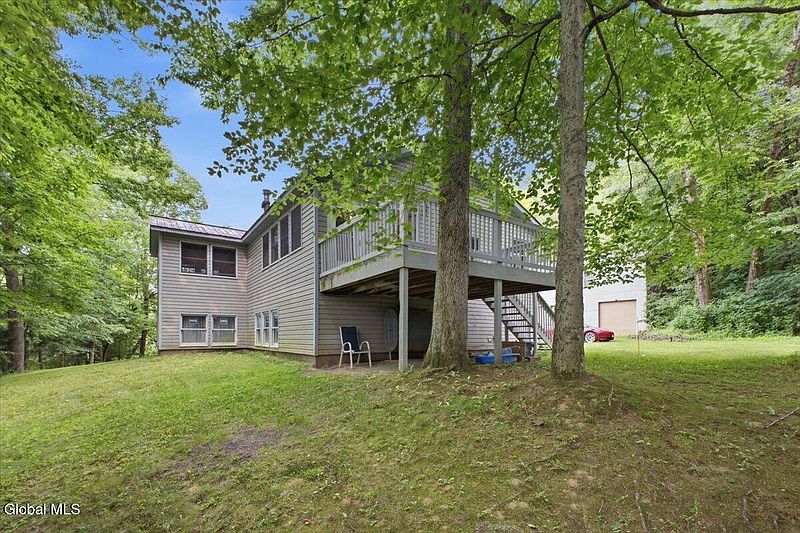2nd image of 28 Campney Lane