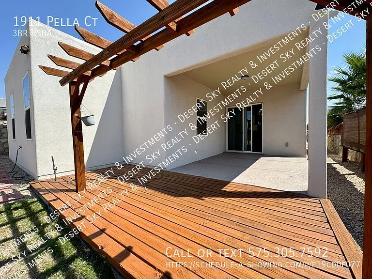 1911 Pella Ct — Photo 29
