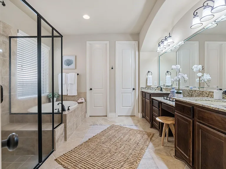 138 Meadow Run Dr — Photo 23