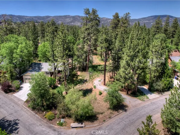 1239 Alpenweg Dr, Big Bear Lake, CA 92315