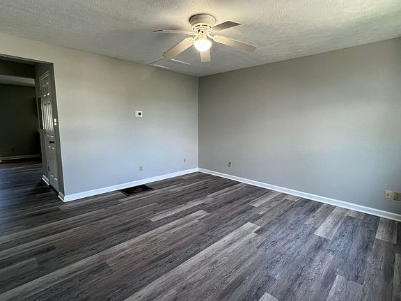 2nd image of 117 Countryside Dr #6