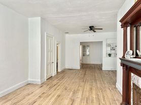 130 5th Ave