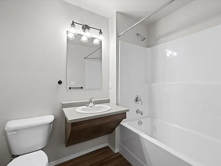 6405H Chapel Hill Blvd #H103 — Photo 9