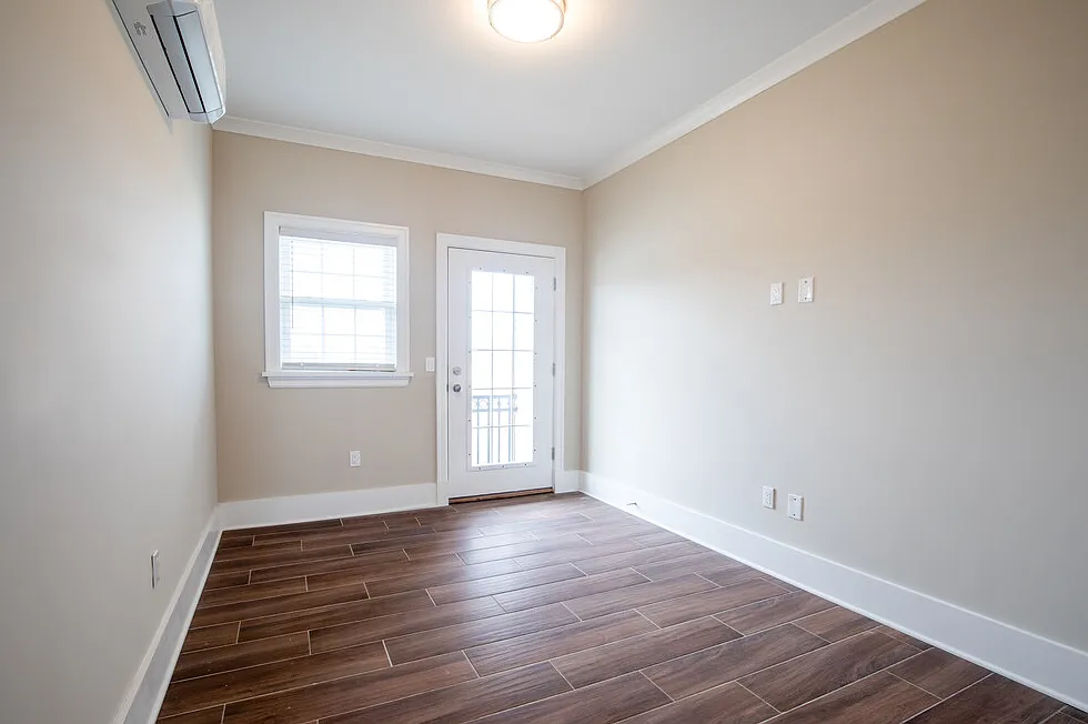 1 bed, 1025 sqft, $3,200 — Photo 3