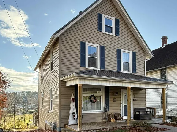 66 S Pickering St, Brookville, PA 15825