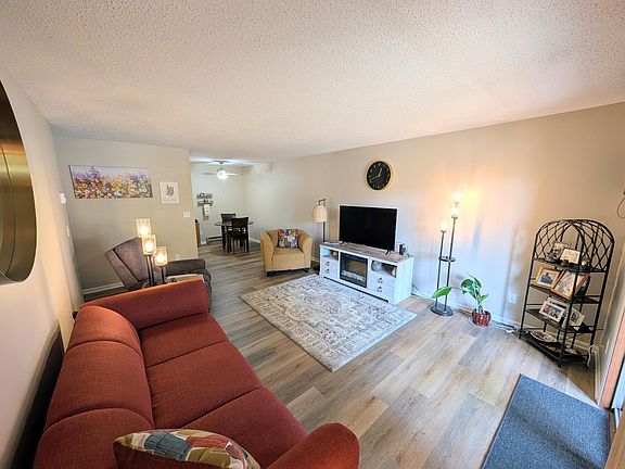 5th image of 1828 Perlich Ave APT 1B