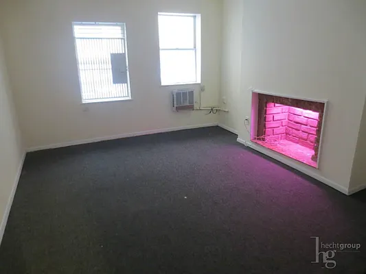 Rented by Hecht Group | media 22