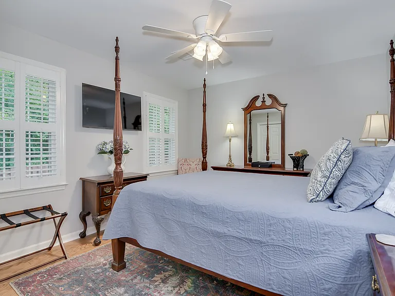 2504 Pinebluff Ct — Photo 20