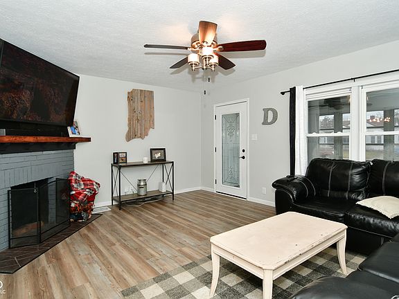 5th image of 1732 N Lynhurst Dr