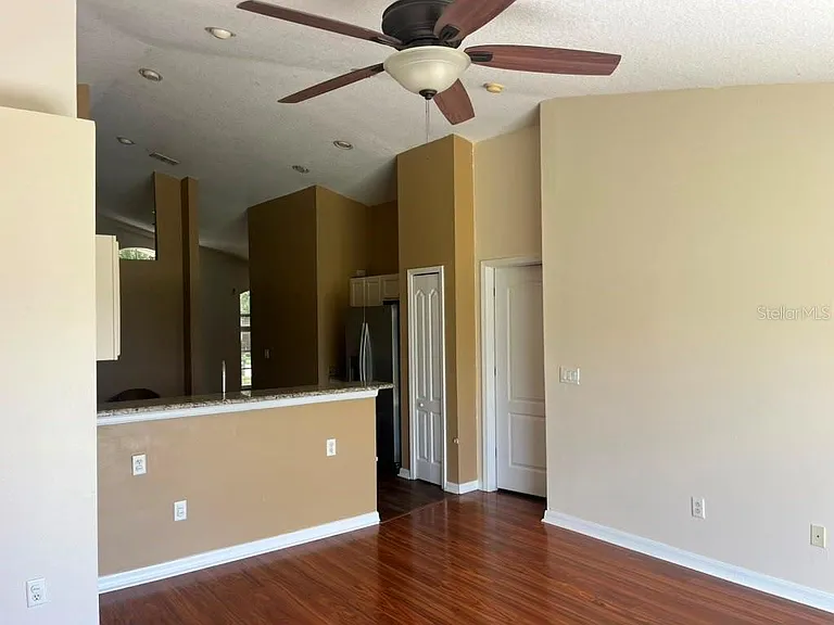 30918 Stone Arch Ave — Photo 3
