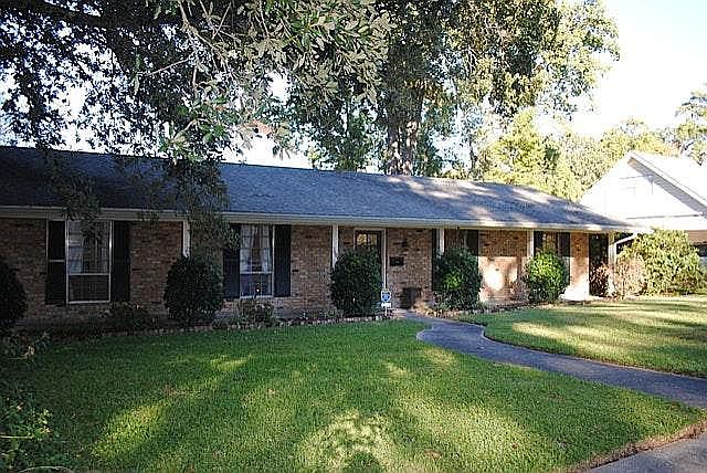 1st image of 5481 N College Hill Dr