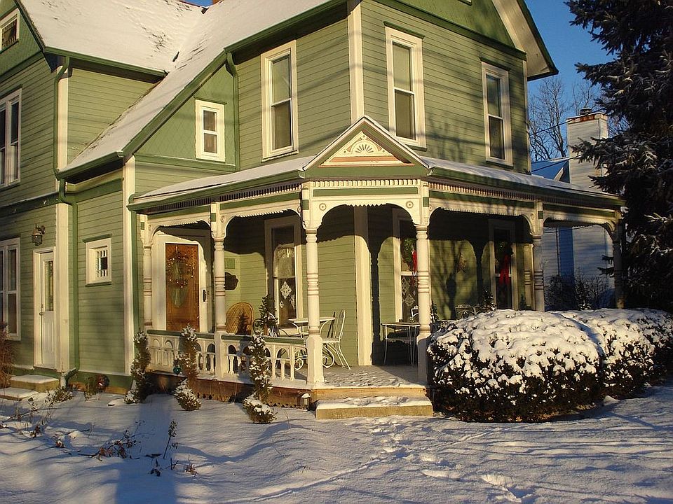 1st image of 317 N Granger St