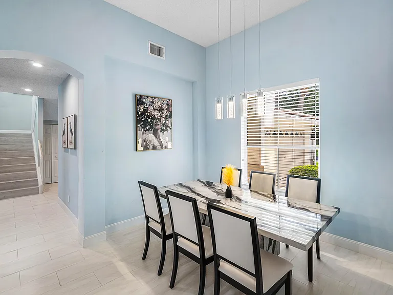 4180 Manor Forest Trl — Photo 10