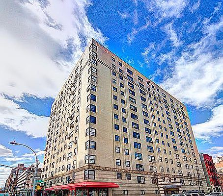 5th image of 200 W 20th St APT 1416