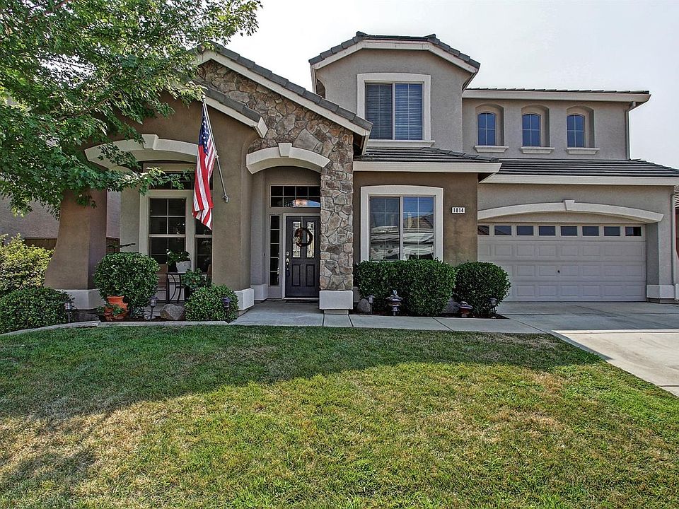 1st image of 1814 La Guardia Cir