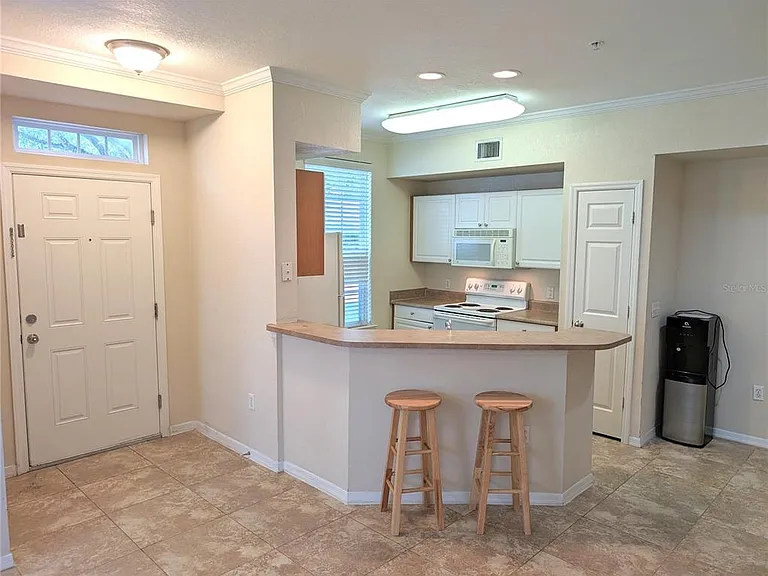 5711 Soldier Cir #102 — Photo 5