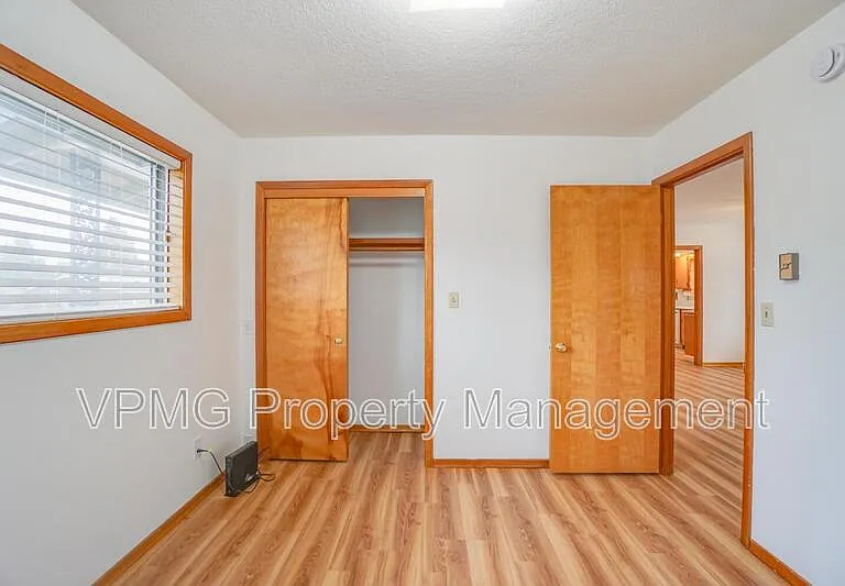 7301 Indiana St — Photo 20