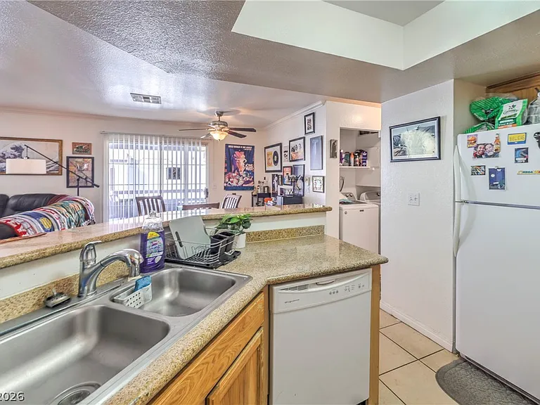 8600 W Charleston Blvd #2155 — Photo 11