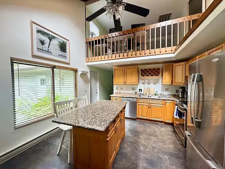 3 bed, 1779 sqft, $3,300 — Photo 4