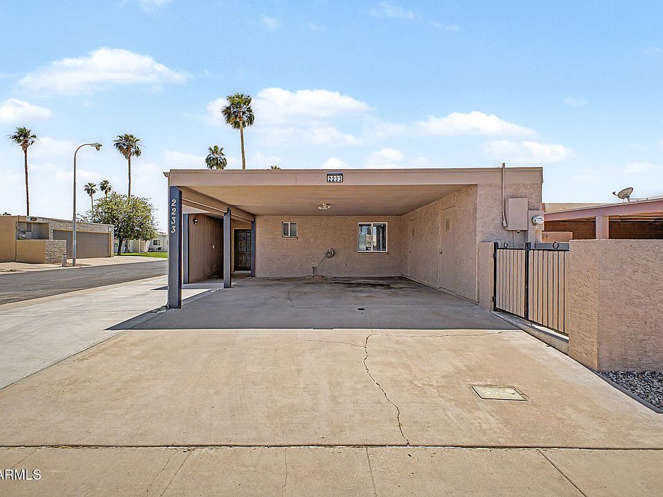 1st image of 2233 N RECKER Road