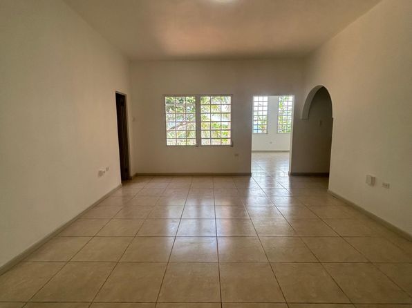 (undisclosed Address), Caguas, PR 00725