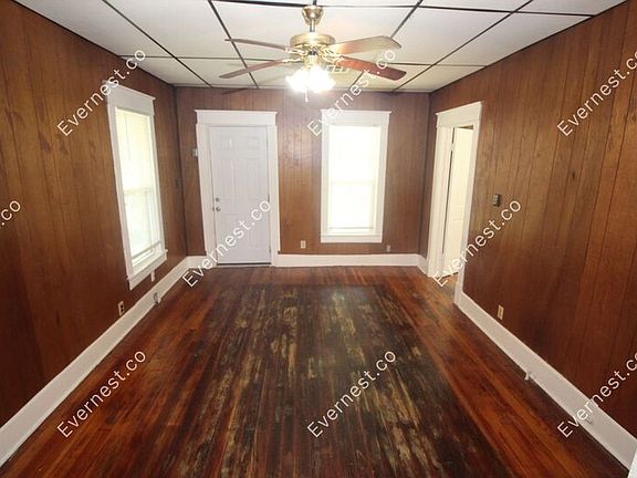 3rd image of 1111 E McLeod Ave