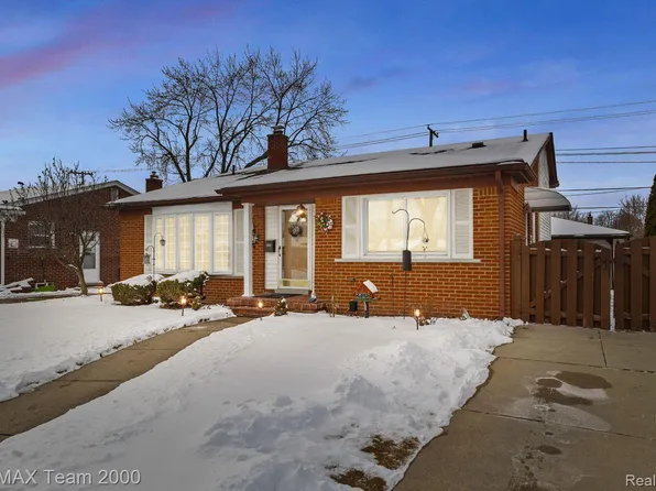 6645 N Charlesworth St, Dearborn Heights, MI 48127