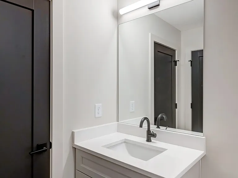 2115 24th Ave N #3 — Photo 19