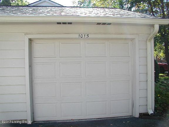 Garage 1