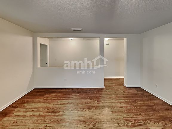 4th image of 1208 Nochaway Dr