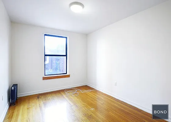 Rented by Bond New York | media 16