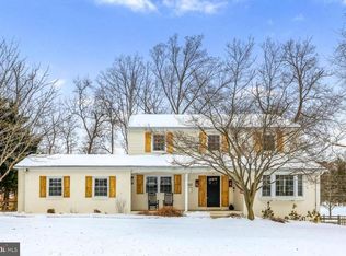 2117 Woodfork Rd, Lutherville Timonium, MD 21093