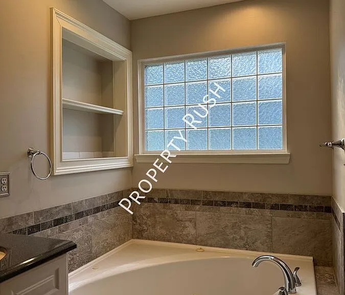 196 Blue Heron Dr — Photo 31