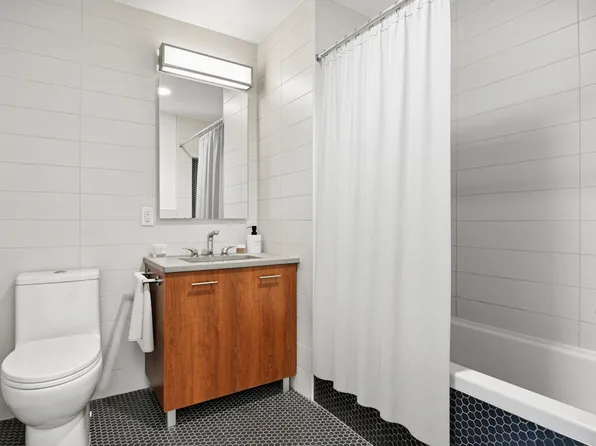 145 Clinton Street image 4 of 14