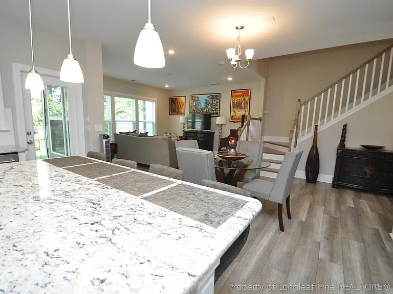 1004 Pyrenees Way — Photo 17