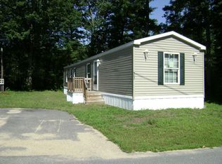 202 Leicester St, Tewksbury, MA 01876