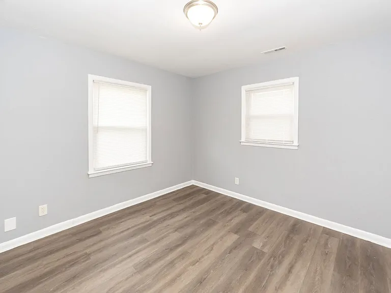 2914 Charlene Dr — Photo 19