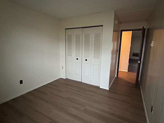 5th image of 715-1 W Cherry Ln