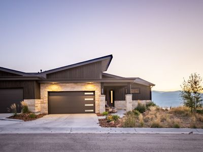 11377 N Shoreline Ct, Hideout, UT, 84036