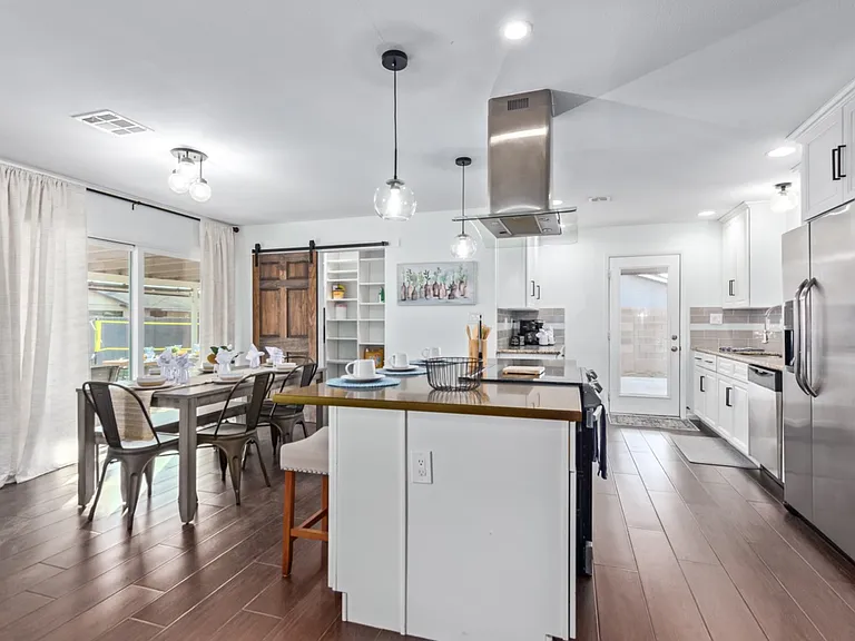 1645 E Manhatton Dr — Photo 18