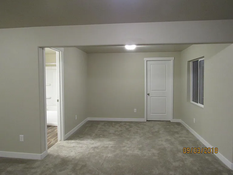 12768 S Ashington Ln — Photo 20