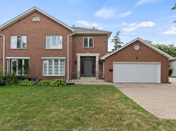2935 McKay Ave #2, Windsor, ON N9E 2R1