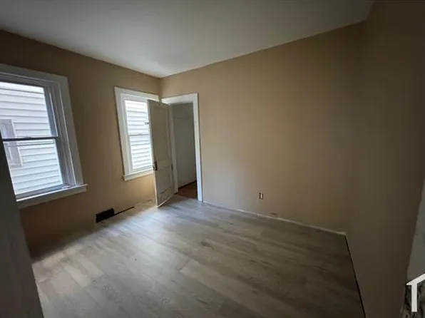 19335 Orleans St, Highland Park, MI 48203