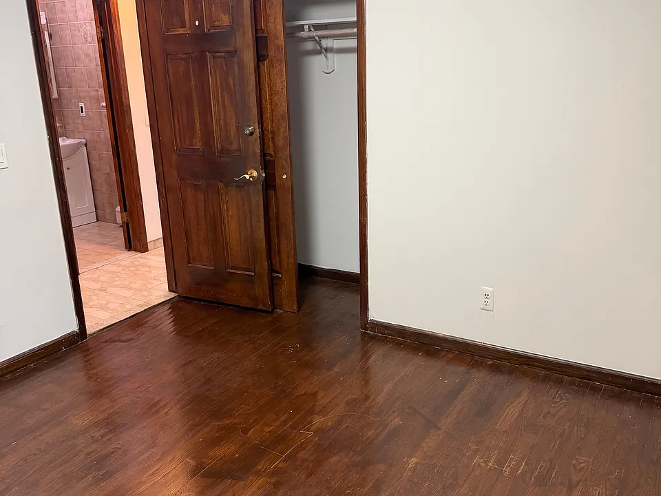 122 North St #2
