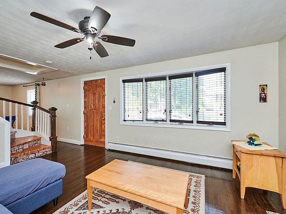 5th image of 28 Verdmont Ave